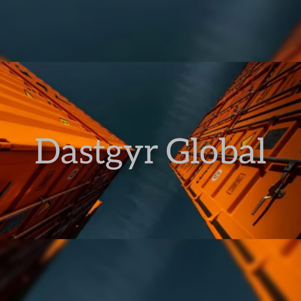 Dastgyr team preparing B2B orders