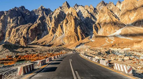 Shigar Fort, Skardu