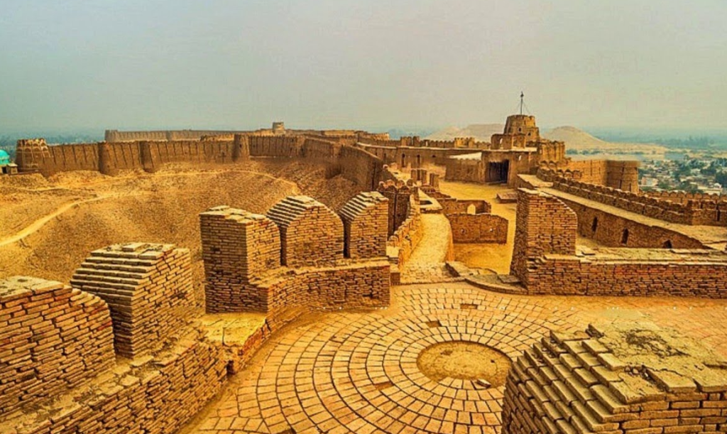 Excavated remains of Kot Diji fort and early urban structures.